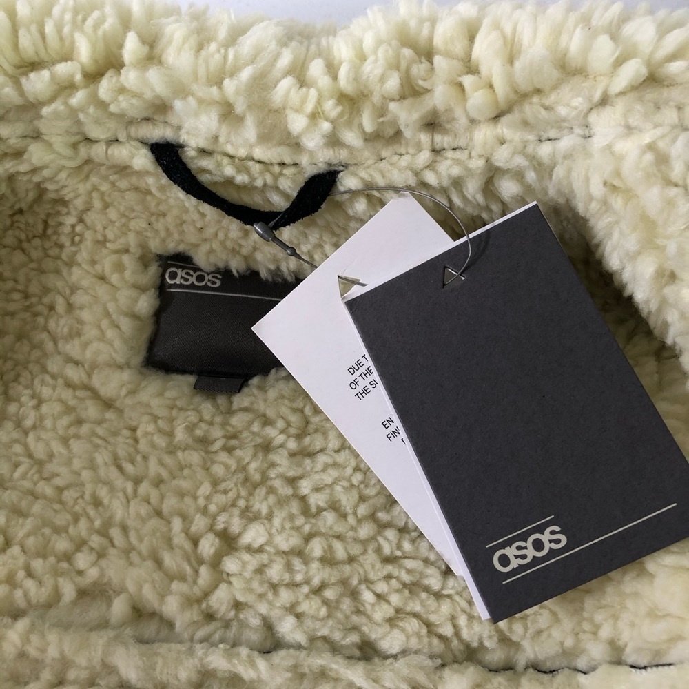 Asos Sherpa Lined and Trimmed Black Jacket - Picture 9 of 15